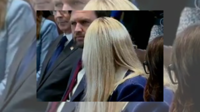 JD-Vances-expression-at-the-Cabinet-meeting-is-going-viral-.jpg